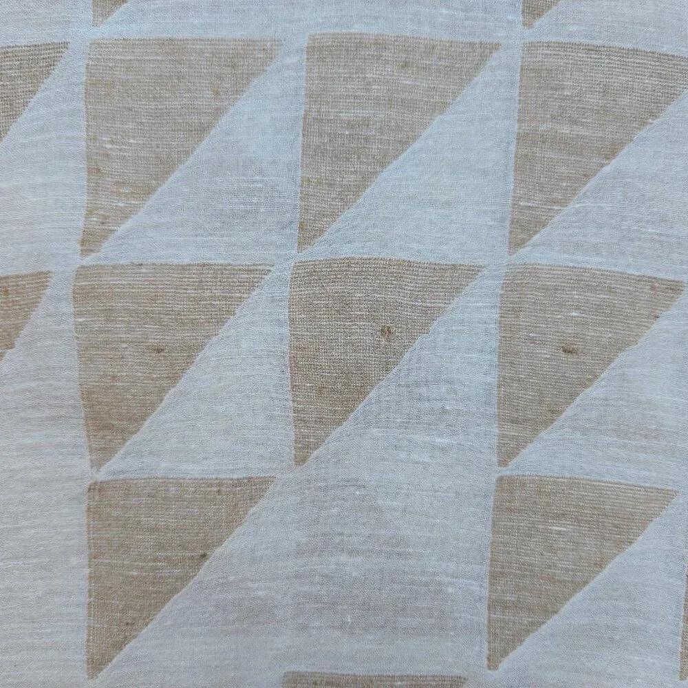NWOT Slub Cotton Scarf With Tan Triangles Geometric Lightweight